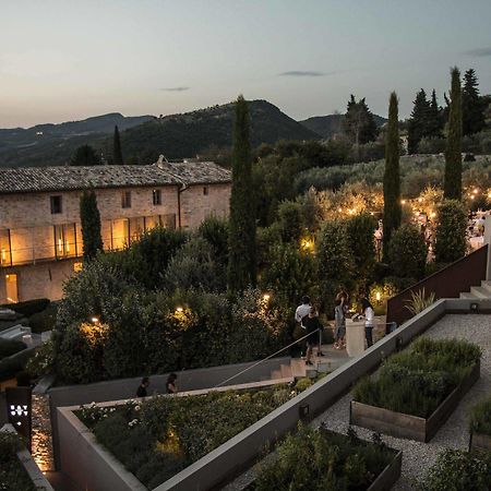 Nun Assisi Relais & Spa Museum Esterno foto