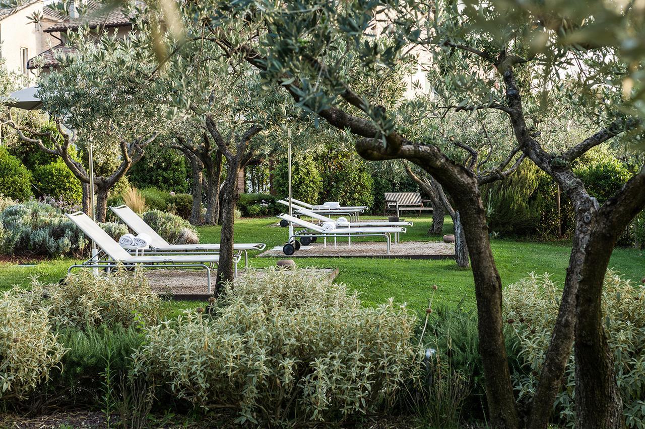 Nun Assisi Relais & Spa Museum Esterno foto